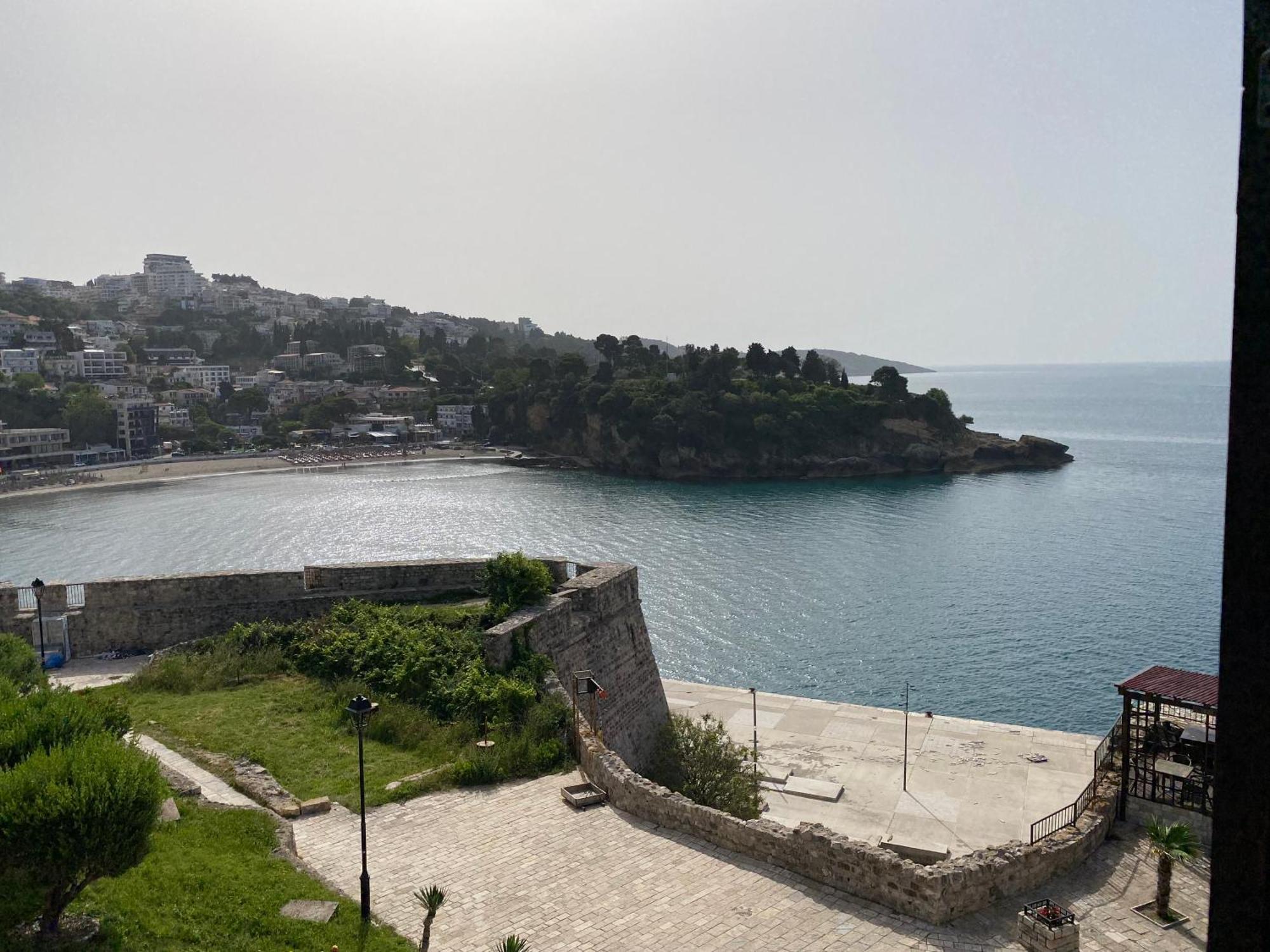 Hotel Kulla E Balshajve Ulcinj Exterior foto