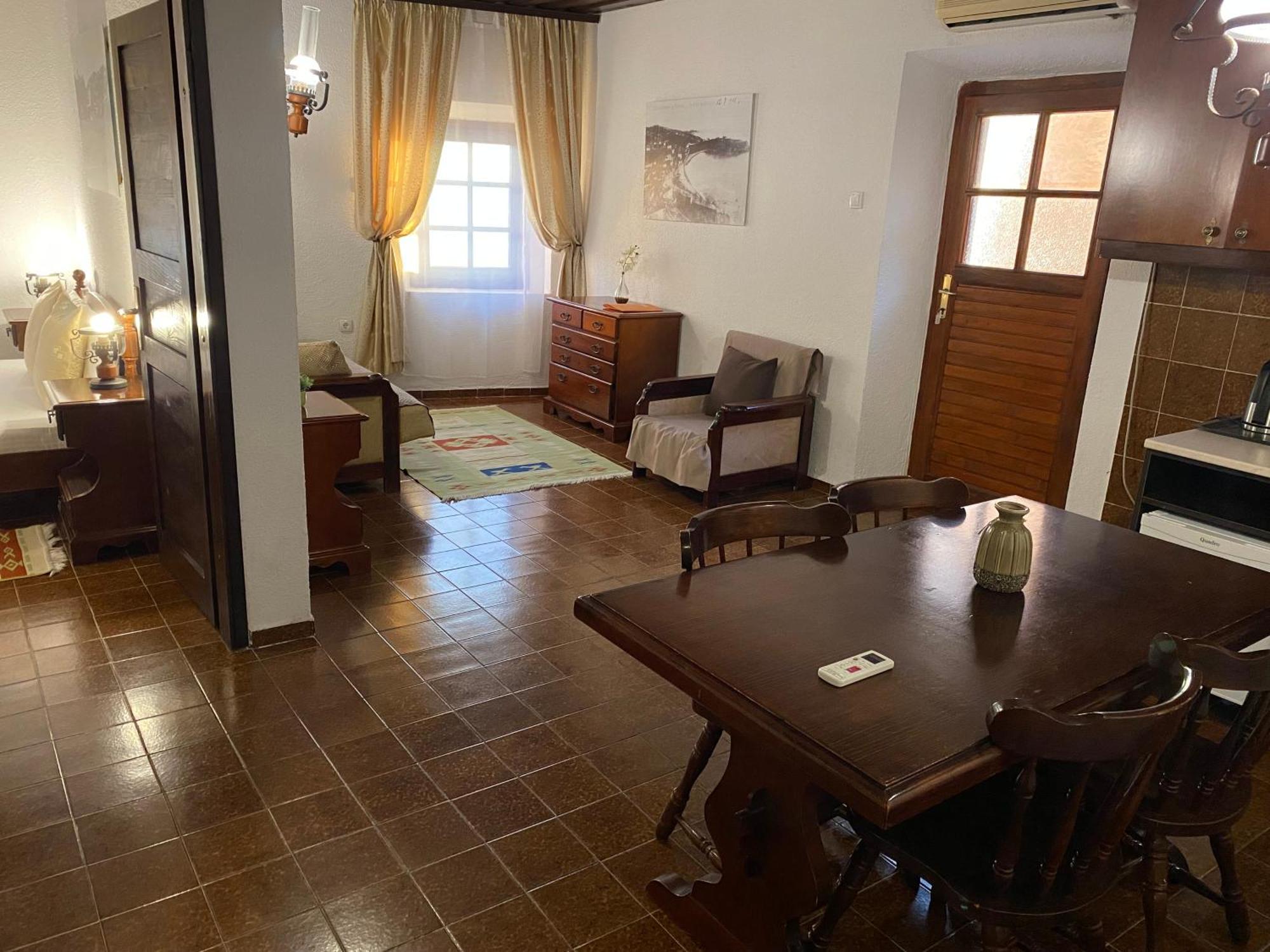 Hotel Kulla E Balshajve Ulcinj Exterior foto