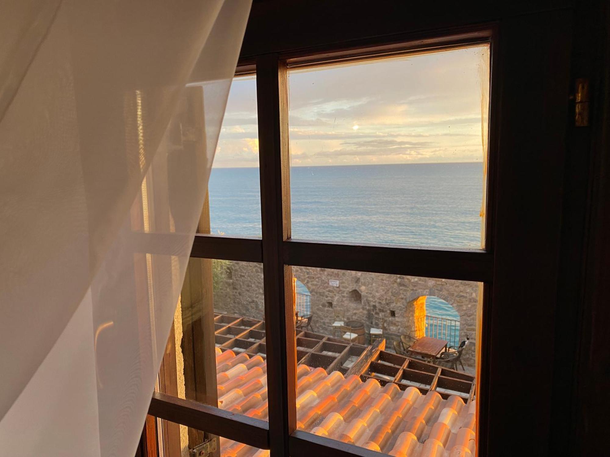 Hotel Kulla E Balshajve Ulcinj Exterior foto